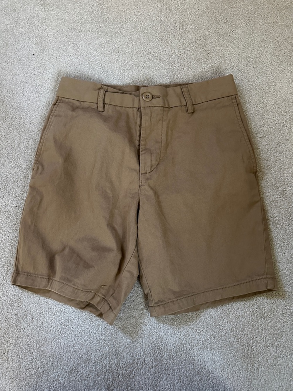 Old Navy Flat Front Chino Slim Fit Shorts in Tan - Men’s 28 Waist